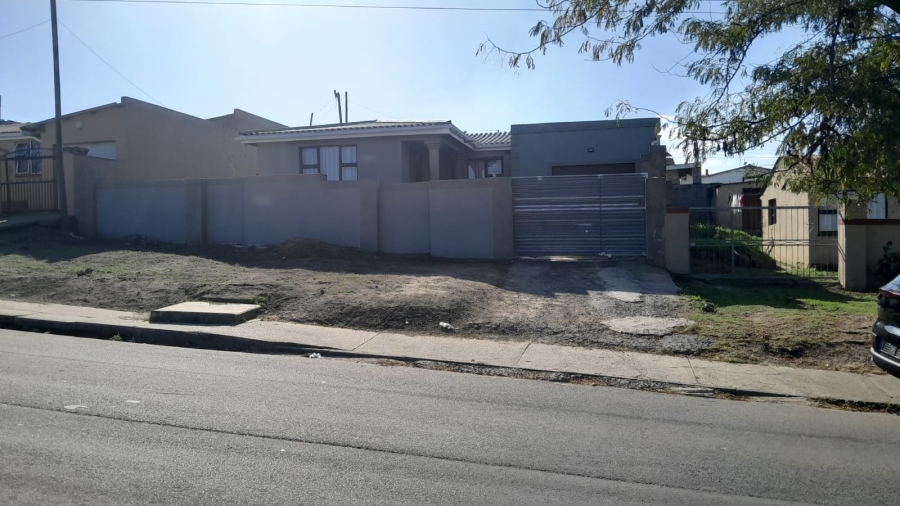 4 Bedroom Property for Sale in Mdantsane Eastern Cape